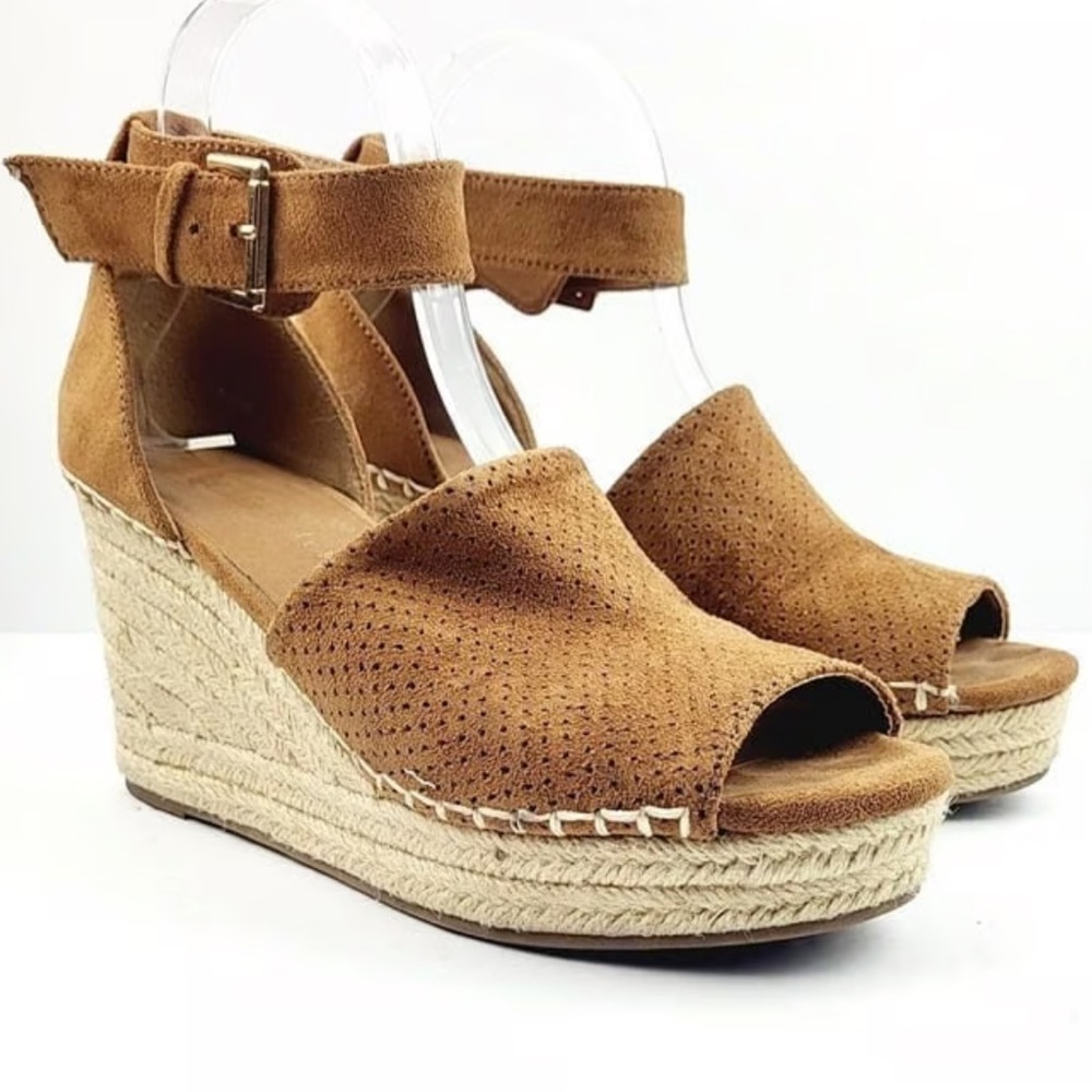Altar'd State Sz 8.5 Marie Tan Suede Wedges • NWT!
